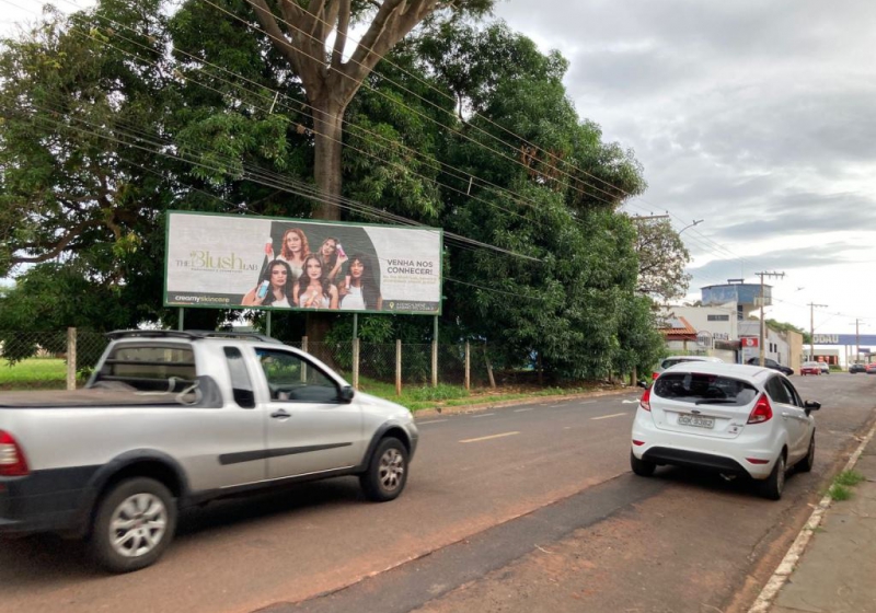 produto Criar Locais opendoor paineis outdoor painel de led frontlight empena anuncie anuncio uberaba mg