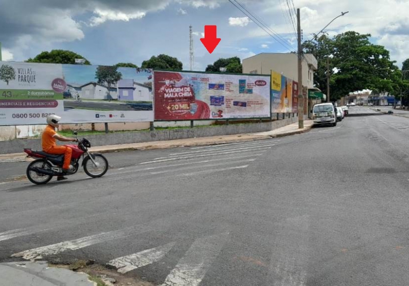 produto Criar Locais opendoor paineis outdoor painel de led frontlight empena anuncie anuncio uberaba mg